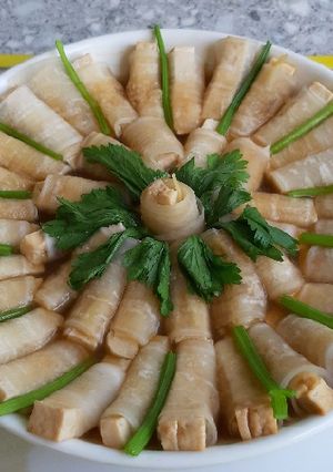 Hình của món Đậu Hủ Kho Cải Trắng.