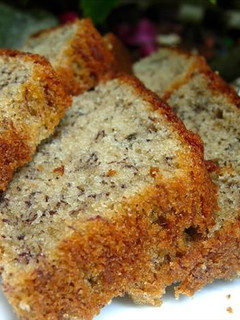 बनाना टी केक (banana tea cake recipe in Hindi) रेसिपी मुख्य फोटो
