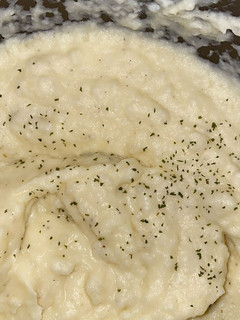 A picture of Creamy Mashed Potatoes.