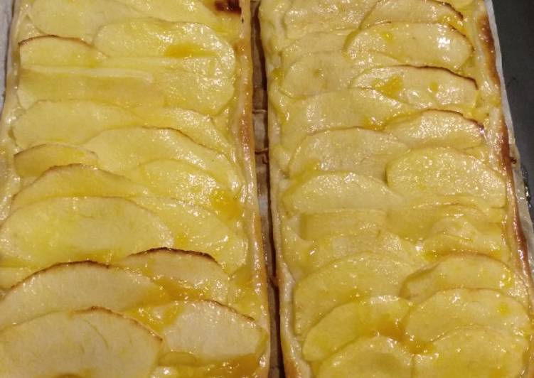 Tarta de manzana con hojaldre