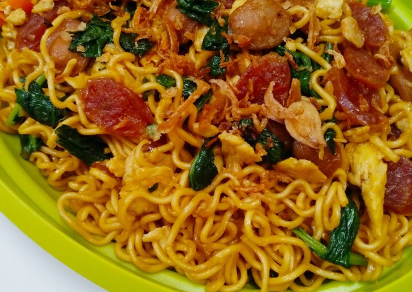Mie goreng sosis