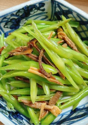 Hình của món Đậu que xào nấm lộc nhung.