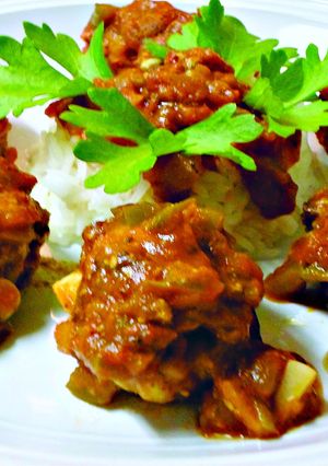 A picture of Abondigas.