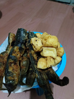 Foto resep Lele Goreng & Tahu susu gurih