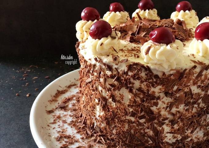 Resep Black Forest Oleh Hartini Sadimo - Cookpad