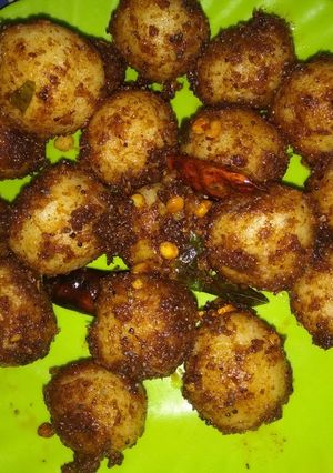 A picture of Suji balls.