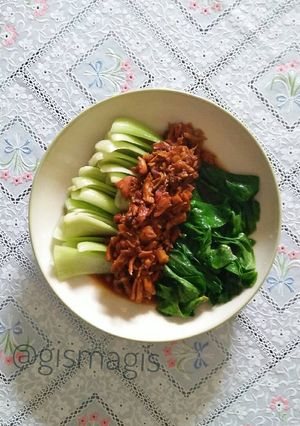Foto resep Kailan Ayam (Sawi Sendok)