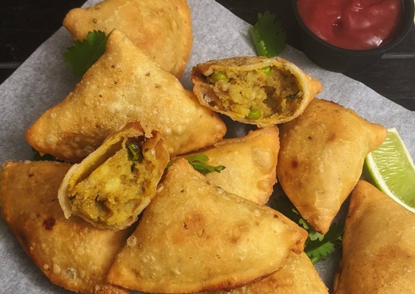 Aloo Samosa Punjabi Samosa