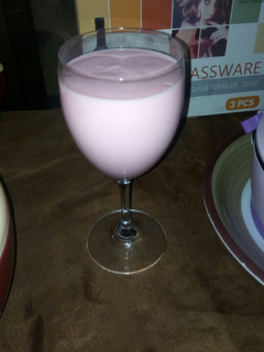 🍓 strawberry milkshake ainihin hoton girkin
