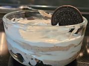 A picture of oreo cheesecake