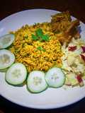 Jollof rice with green peas and turkey