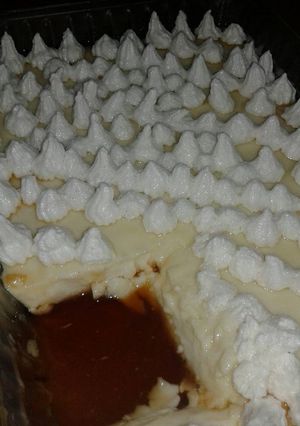 Una foto de Postre de leche🍮