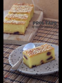 A picture of Prol Tape (Fermented Cassava Cake).