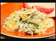 Una foto de pechuga de pollo en rajas