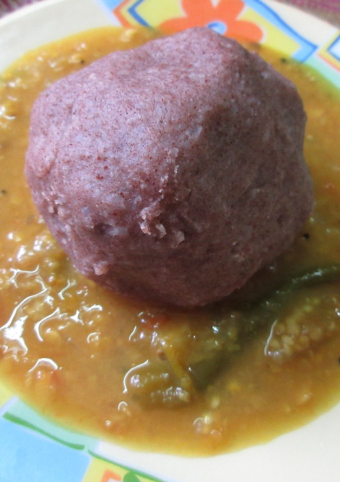 கர்நாடகா ராகி களி (raagi kali recipe in tamil) செய்முறை முக்கிய புகைப்படம்