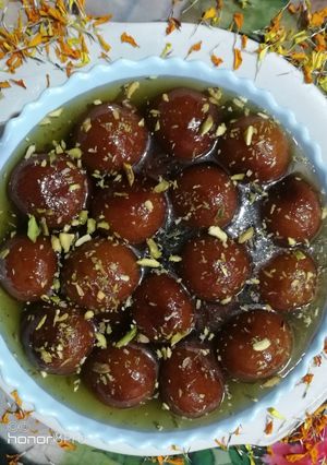 गुलाब जामुन (Gulab jamun recipe in hindi) रेसिपी मुख्य फोटो