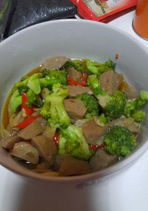 Foto resep Tumis brokoli baso