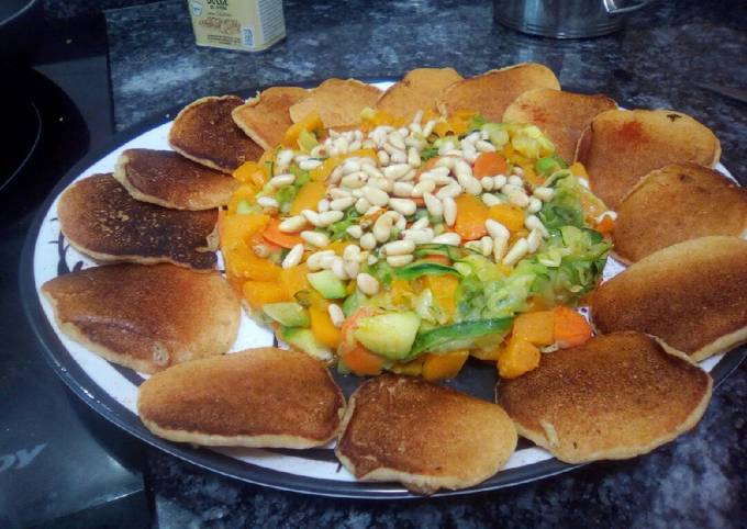 Foto principal de Tortitas veganas con timbal de verduras