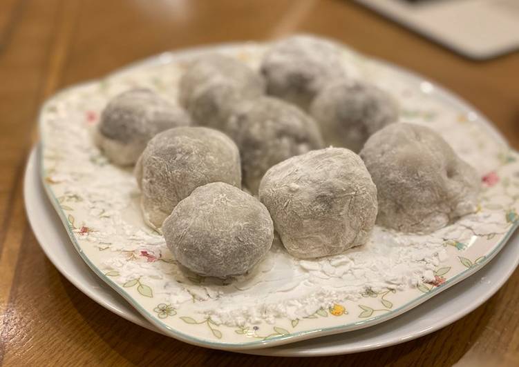 Mochi Kacang Merah (Daifuku)