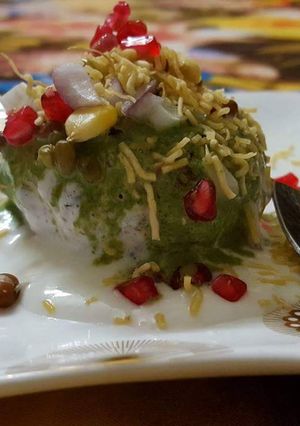 A picture of Sabudana donut.