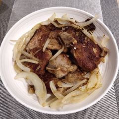A picture of Lemon Grass Porkchop.