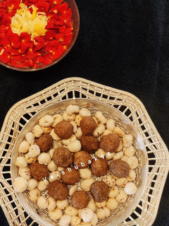 A picture of Navaratri Special Makhana Badam Laddoo.