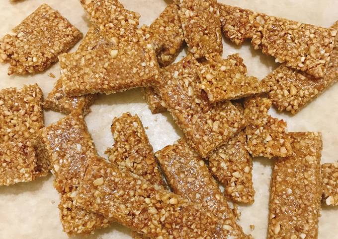 How to Prepare Yummy Peanut brittle snack