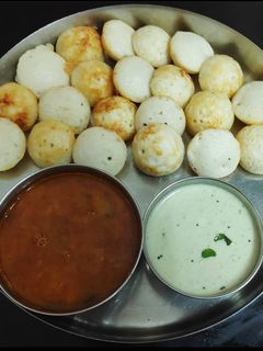 इडली पिठाचे अप्पे (Idli Pithache Appe Recipe In Marathi) रेसिपी चे मुख्य फोटो