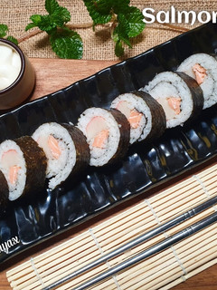 Foto resep Salmon with crab stick sushi