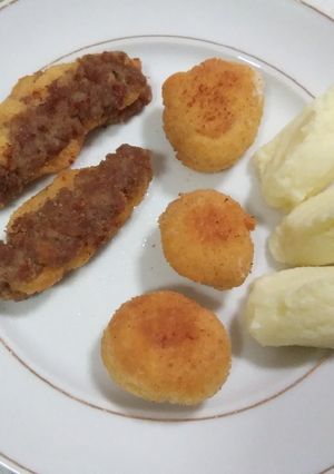 Foto di Salsiccia ripiena e polpette