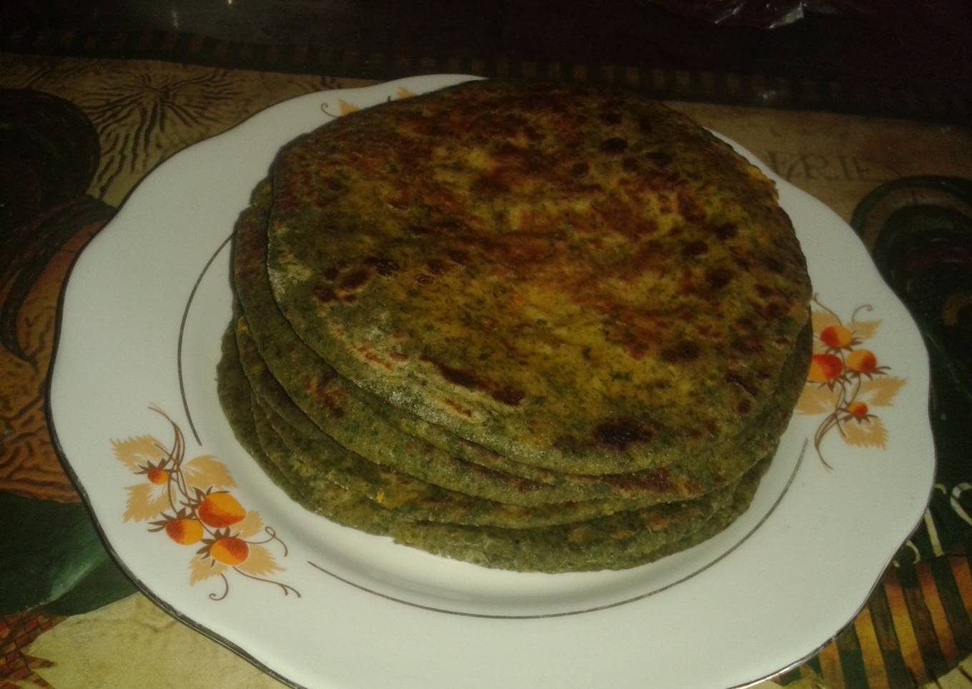 Spinach moong dal paratha