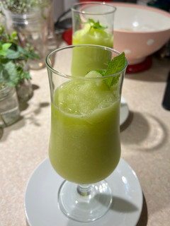 عکسی از دستور یخ در بهشت طالبی🍋🍈cantaloupe-lime smoothie