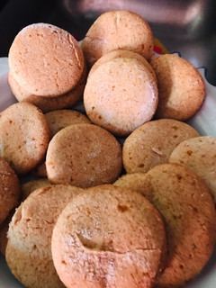 Una foto de Galletas de miel 🍯♥️