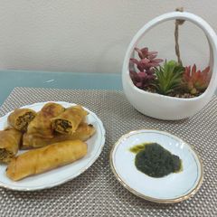 A picture of Mutton rolls.