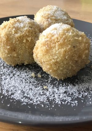 Szilvás gombóc házilag recept fotója