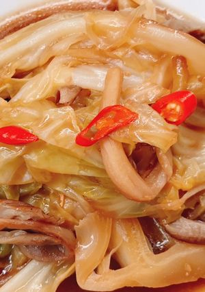 Hình của món Bắp cải om tương miso.