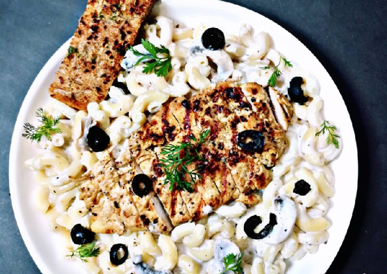 How to Make Award-winning Alfredo Pasta