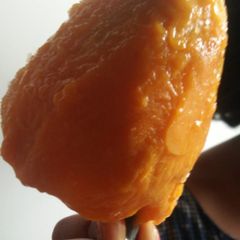 A picture of Mango icecream.