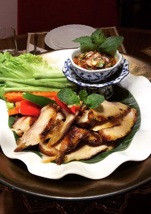 泰式豬頸肉 Kor Moo Yang 的食譜成品照片