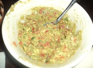 Una foto de Guacamole a los tres chiles frescos sin picor el geras