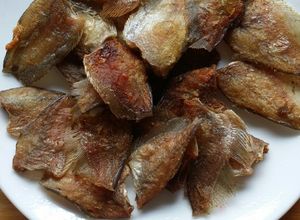 Hình của món Cá sặc chiên.