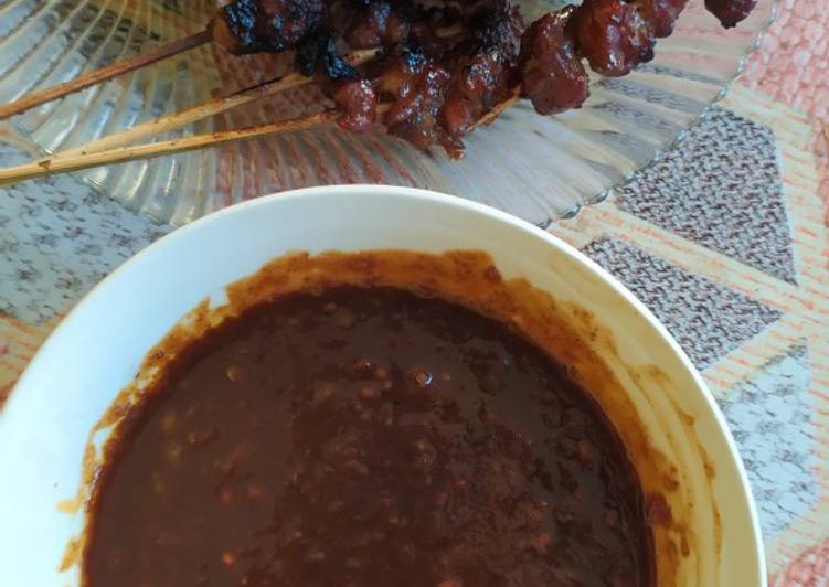 Sate Kambing Bumbu Kacang ?