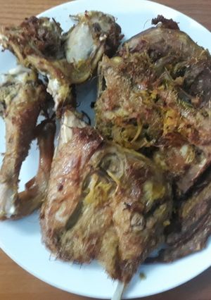Hình của món Vịt nướng riềng mẻ.