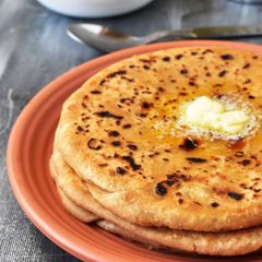 A picture of Atta Sattu Paratha.
