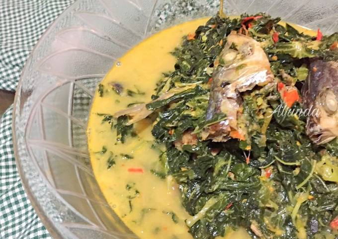 Resep Gulai Daun Singkong Ikan Asin Oleh Alrinda Cookpad