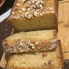 A picture of Eggless milk powder cake.