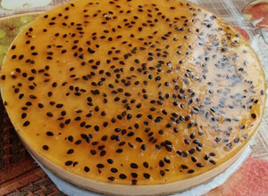 Una foto de Cheesecake de Maracuyá
