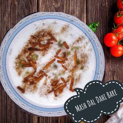A picture of Mash Dal Dahi Bare.