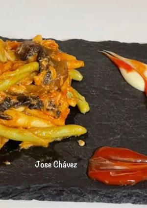 Una foto de Fusilli pugliesi tris con atún y champis