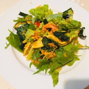 Ensalada mix hojas
Verdes con Pollo al Curry